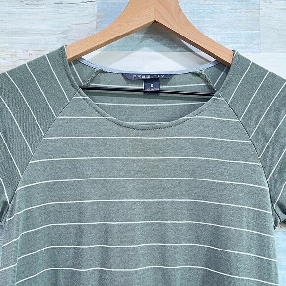 Free Fly Raglan Sleeve T Shirt Dress Green White Stripe Casual Womens Small - Picture 2 of 6